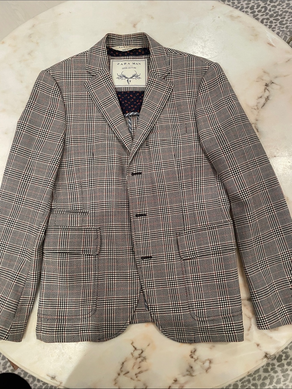 ZARA MAN Brown and Black Glen Plaid Sport Coat with Subtle Red Lines